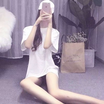 2025最火微信头像美女长
