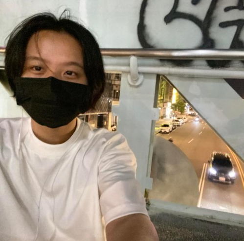 口罩头像男生高级质感吓