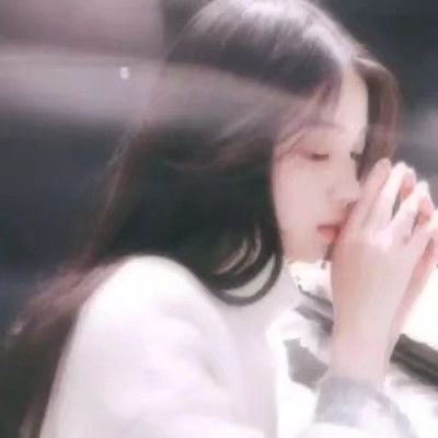  ins朦胧小仙女头像你吻过我的唇,我却不是你最爱的人