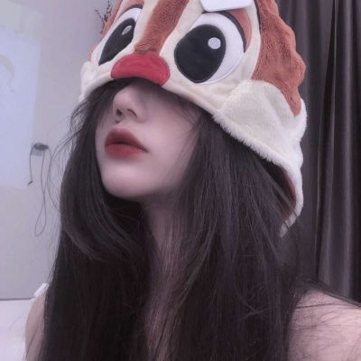  顾谙玩网时尚真人女头jh