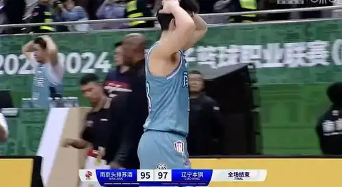  分析了林葳的无脑失误后,才发现,他在同曦很可怜