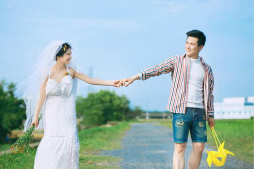  拍婚纱照的姿势与表情怎么做拍摄效果最好
