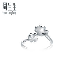  周生生白金四叶草系列戒指图片