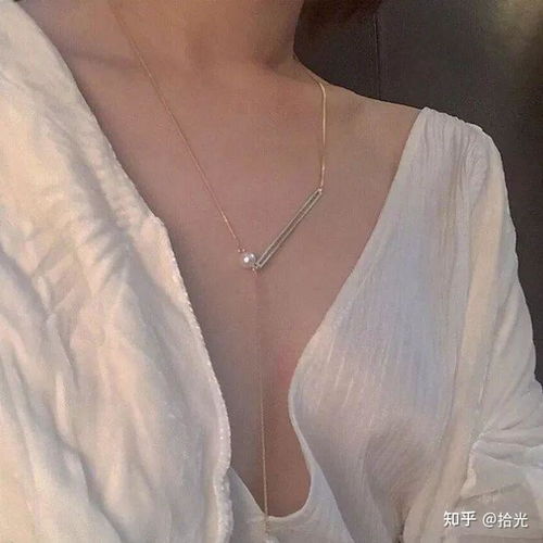  超好看的干净部位女生头像身体部位头像女生黑色御姐头像高冷部位头像女御姐