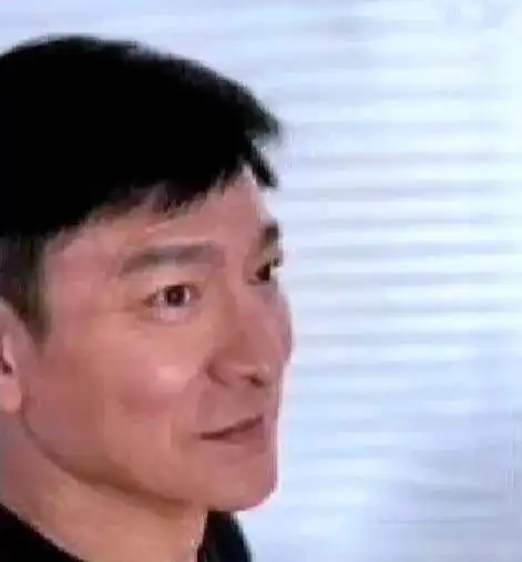  才惊吐一整年生病刘德华叹多皱纹白发58岁真实模样曝