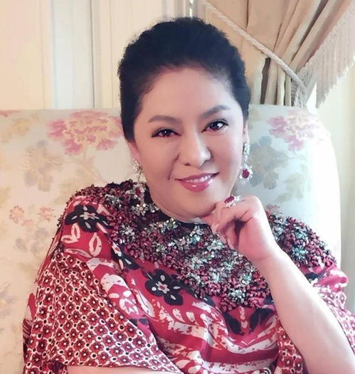  女人有张福气脸太难得,一般脸上有4个标志,看向太就知道了