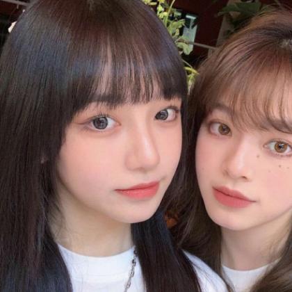  优质闺蜜女生一对两张头像会包容你所有的委屈