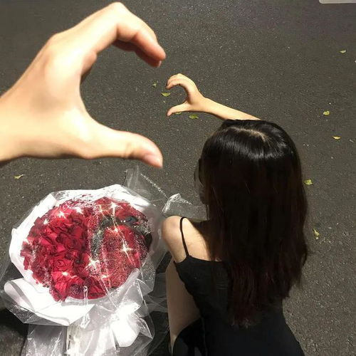 女人用的幸运花头像2024