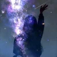  好看的背景头像好看的女生星空背景头像