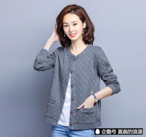  皮衣out了今年流行这8款外套,40一60岁妈妈穿,超嫩美