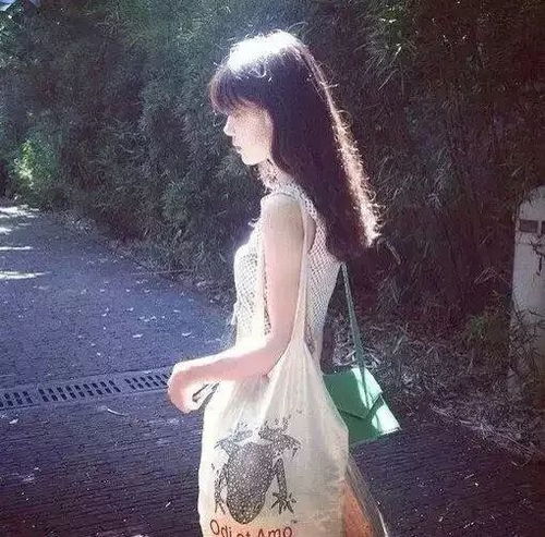  女人,你出得了轨,买不起单