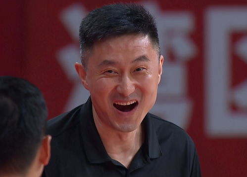  杜锋真大胆广东换人五上五下,小将又挨批,马尚单节12分