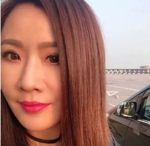  晒照谴责无良商家49岁tvb女星不被允许验货买到劣质口罩,薄到透光