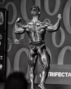  陈康,绝对是最该被关注的肌肉男,首次奥赛就开创中国健美新历史