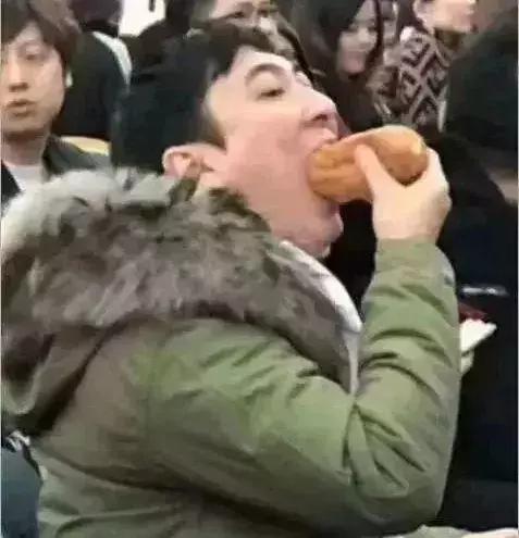  2018年最火的表情包,没用过你这一年都白过了