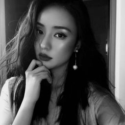 黑白情侣头像高冷霸气女头