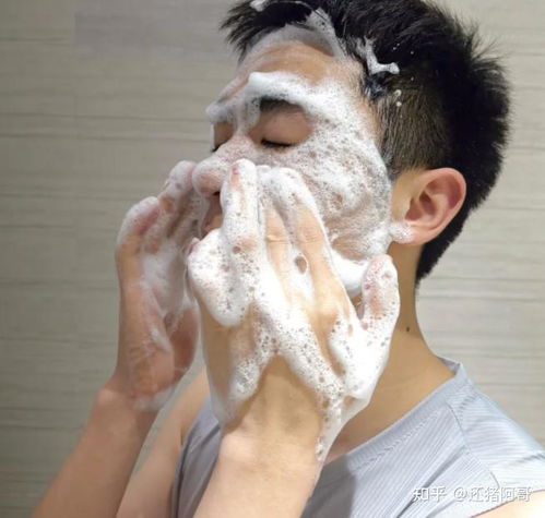  脸黑的男生运气真的会很差吗到底有没有办法能让男生的脸白起来