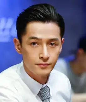  舒淇晒彭于晏余文乐合照送祝福,现在的男神都有侧颜杀