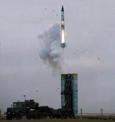  美国警告无效印度敲定60亿s400防空导弹订单首批交付时间曝光