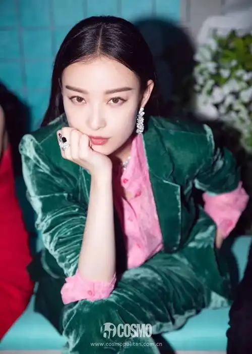  美人计没了它,奥黛丽赫本的妆前妆后差别有点大