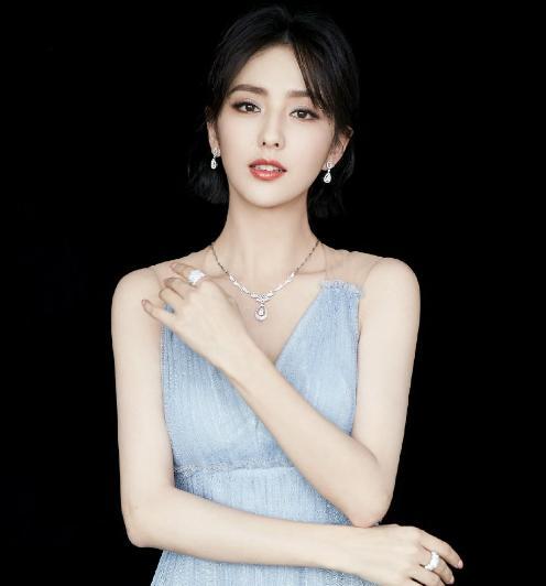 头像图片女高冷佟丽娅