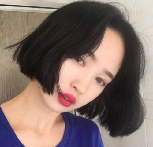  减龄发型就选这款卷发
