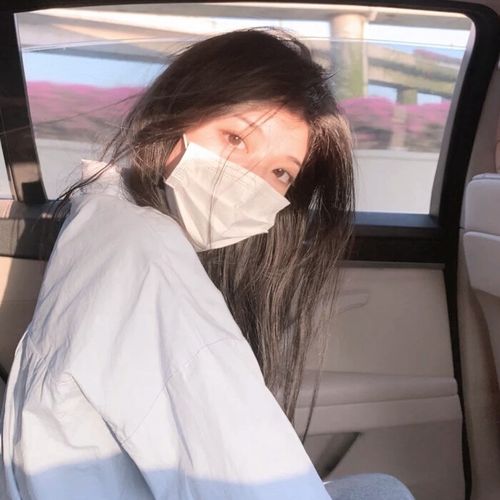  戴口罩女头丨收藏好久了