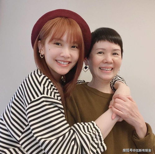  爱情的样子杨丞琳连续七年为李荣浩庆生,是生日也是求婚纪念日