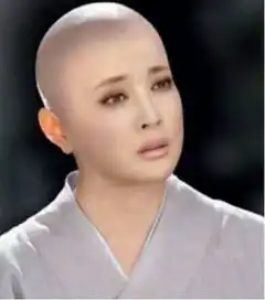  女神光头照,郑爽可爱,杨幂奇葩,赵丽颖丑极了