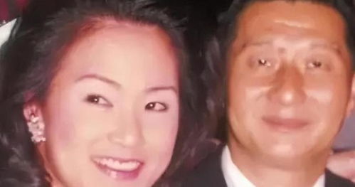 包养情人无数,娶初中同学女儿为妻,玩老婆闺蜜,孙道存有多放荡