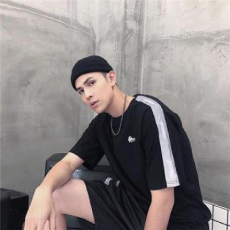  情侣个性头像一人一张,爱过就怀念一辈子