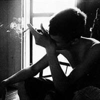  一男一女分手感伤背影雨中头像微信头像图片大全