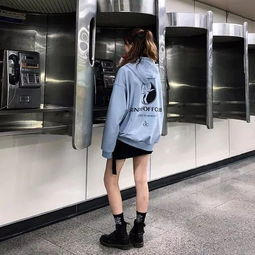  搭配参考该穿卫衣了这样穿好看炸了