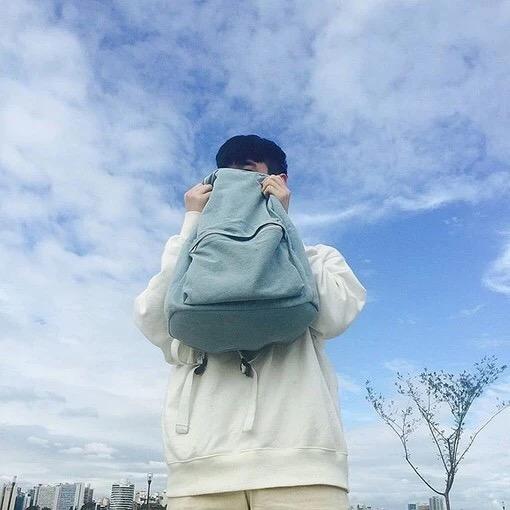  请问有没有阳光,简约的男生头像