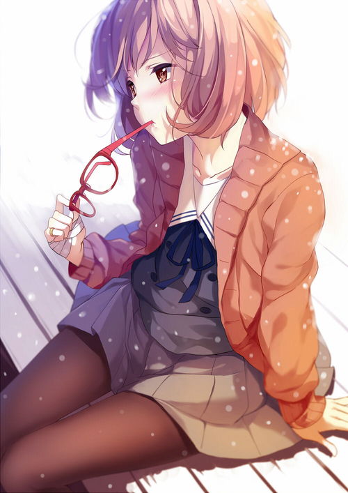  超清动漫美图眼镜娘
