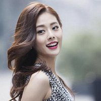  2019头像女生清新街拍小清新街拍美女头像