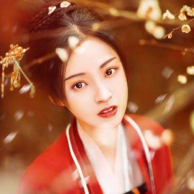  古风头像女生仙气真人懵懂少女有点冷酷的