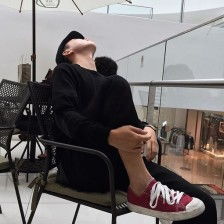  头像你一生碌碌无为,却说自己平凡可贵清