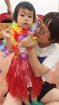 珍娜贝儿表情包跳舞