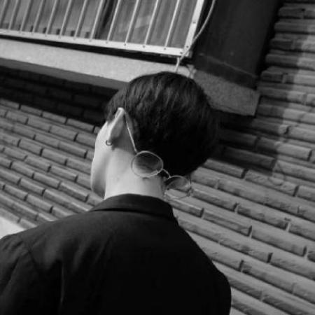  微信男生背影头像图片,希望所有朋友真的快乐