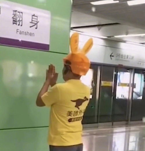 我不活了表情包gif不配