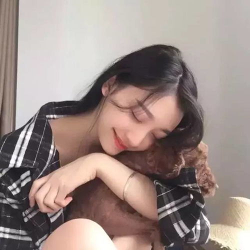  女生头像一眼钟情,尽付余生