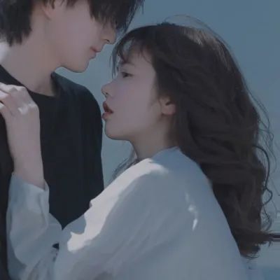  情侣头像你是我一生只会遇见一次的惊喜