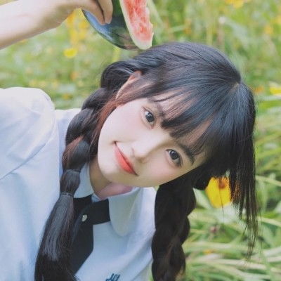 微信头像女高级感小众in