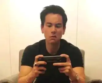  锁电脑的家长都弱爆了背着爸妈玩游戏,我这招你不得不服