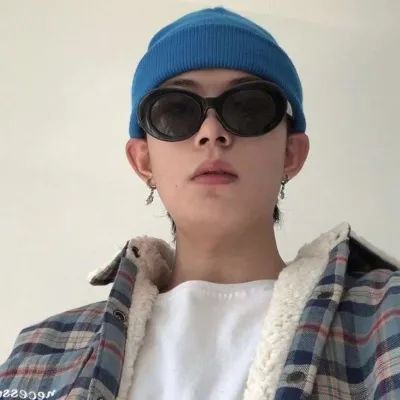  男生头像对你好,因为你重要腾讯新闻