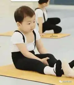  穿平底鞋的唐艺昕,腿居然比超模何穗还长