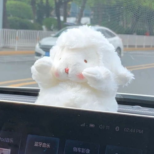 小羊公仔情侣头像搞怪