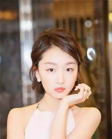  张杰好男人形象崩塌与周冬雨热吻忘拉窗帘女方作出回应