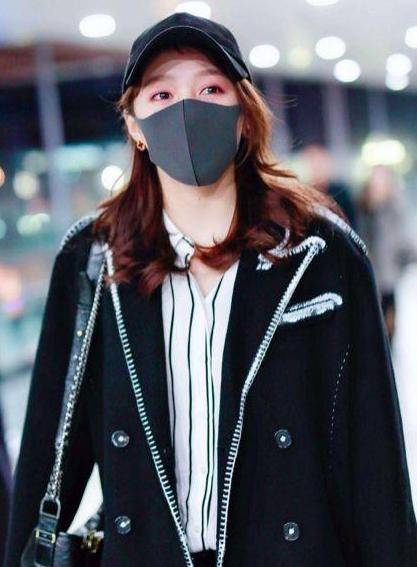  6大女星口罩妆,林心如如少女,李沁简约,她清新甜美,你喜欢谁